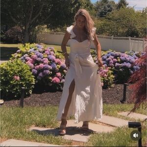 Beautiful NWT white dress size small